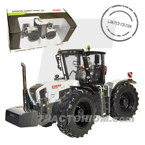 Universal Hobbies 2671MOY Claas Xerion 3800 Trac VC White Model Of The Year Limited Edition 1/32