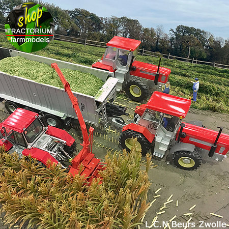 Schlüter Traktoren | Tractors | Fliegl Gigant | Maisernte | Corn Harvest 1/32\\n\\n25.01.2024 04:53